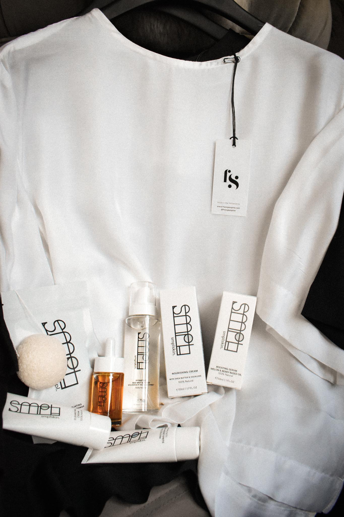 Where sustainable fashion meets sustainable skincare. Giveaway with SMPL - Fransje Sophie